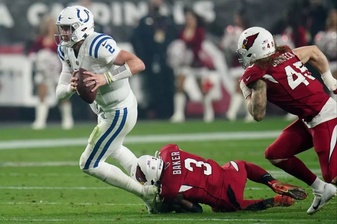 Indianapolis-Quarterback Carson Wentz ist einer von vielen Spielern auf dem Corona-Protokoll. Colts Cardinals Football