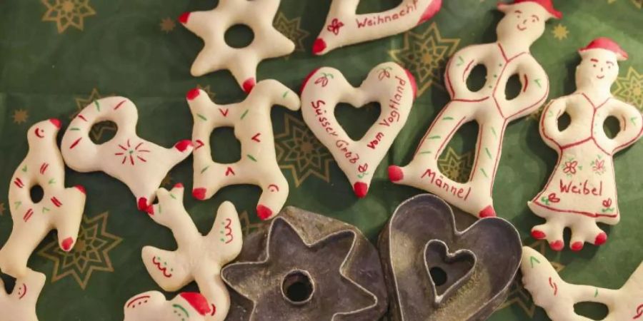 Das Weihnachtsgebäck Zuckermännle gibt es seit mindestens 200 Jahren. Foto: Jan Woitas/dpa-Zentralbild/dpa/Archivbild