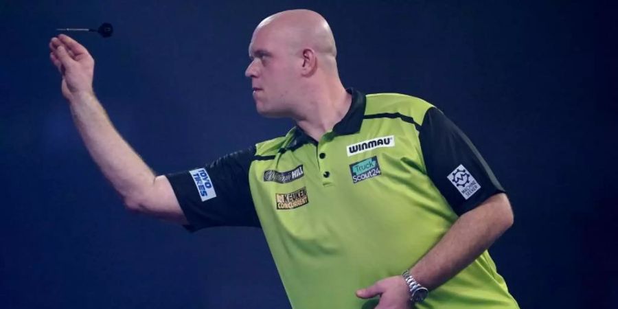 Michael van Gerwen legt bei der WM los. Foto: John Walton/PA Wire/dpa