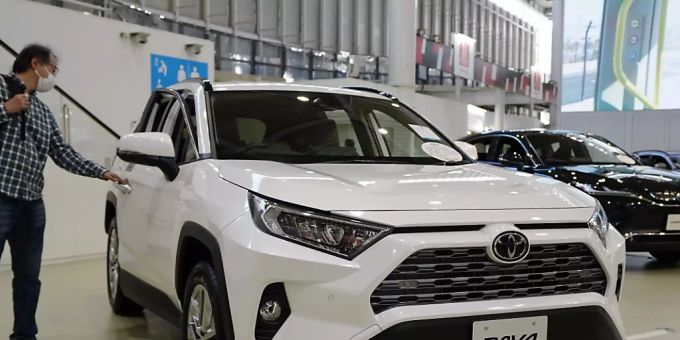 Toyota kann wegen Chipmangel nicht voll produzieren (Archivbild) Toyota kann wegen Chipmangel nicht voll produzieren (Archivbild)