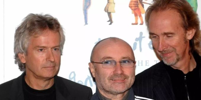 Tony Banks (l-r), Phil Collins und Mike Rutherford von der Band Genesis. Foto: epa Daniel Deme/epa/dpa Tony Banks (l-r), Phil Collins und Mike Rutherford von der Band Genesis. Foto: epa Daniel Deme/epa/dpa