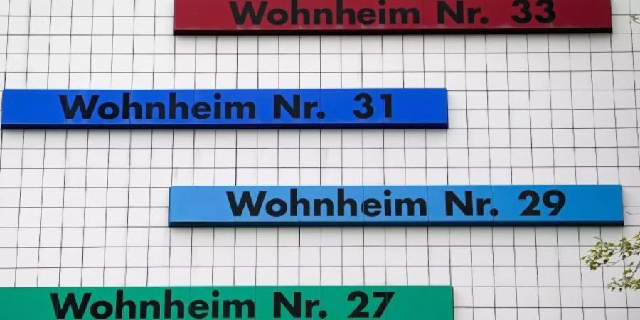 Laut Studentenwerkt kommt auf nicht einmal jeden zehnten Studenten ein Wohnheimzimmer. Tausende junge Menschen sind zu Beginn des Wintersemesters daher noch ohne Bleibe. Foto: Hendrik Schmidt/dpa-Zentralbild/dpa/Symbolbild