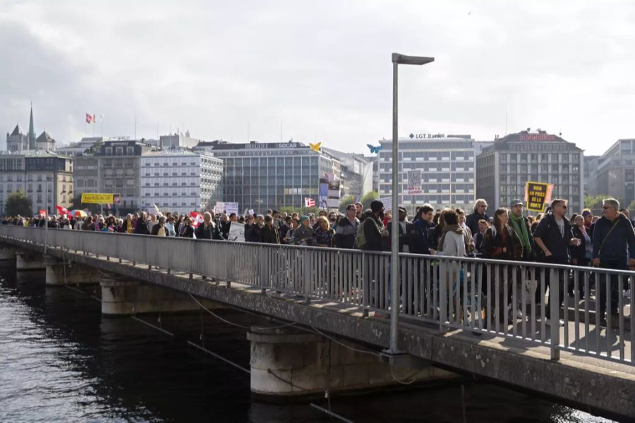 Auch in Genf blieb die Kundgebung ruhig.