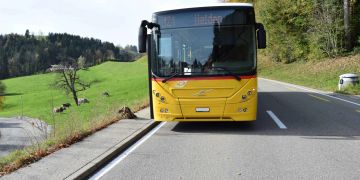 Grub AR: Fussgänger verletzt