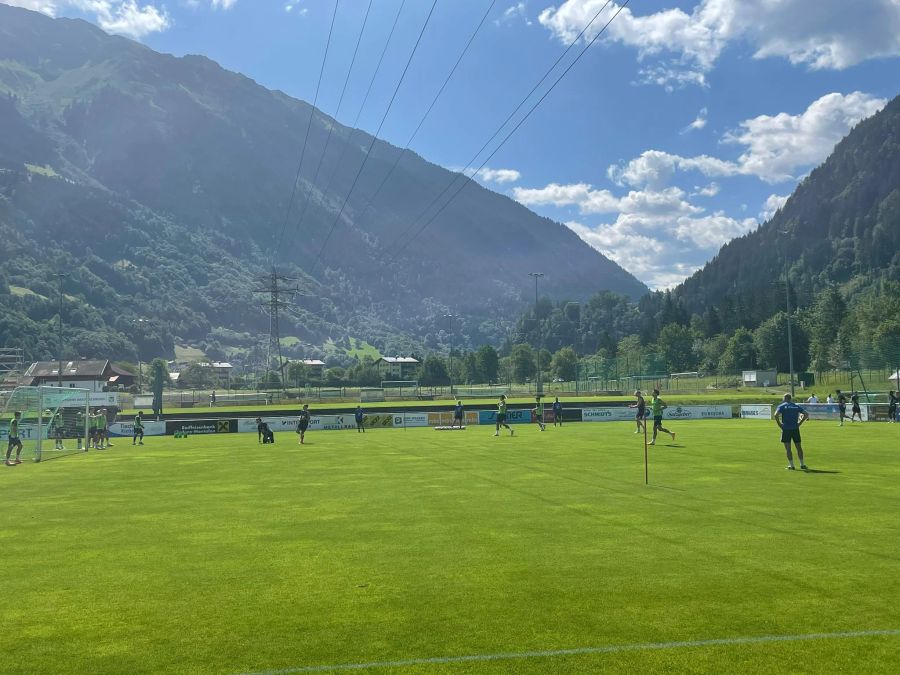 Der FC Luzern trainiert auch fleissig an der Kondition, wie Trainer Mario Frick sagt.