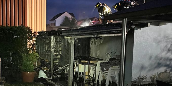 Beim Brand in Kradolf TG wurde niemand verletzt. Kradolf Brand Gartenhaus