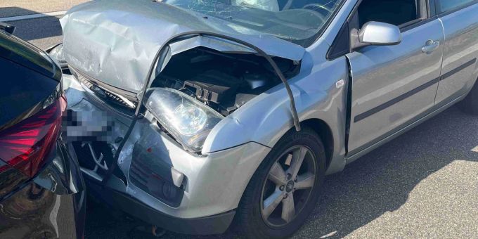A1 bei Oberbuchsiten: Auffahrkollision Oberbuchsiten: Auffahrkollision