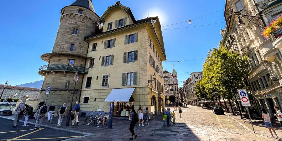 Der Kapellplatz in der Stadt Luzern.