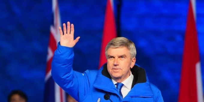 IOC-Boss Thomas Bach will sich mit Peng Shuai treffen. Foto: Michael Kappeler/dpa IOC-Boss Thomas Bach will sich mit Peng Shuai treffen. Foto: Michael Kappeler/dpa