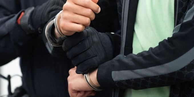 Ein Angeklagter im Prozess um den Juwelenraub im Grünen Gewölbe. Ein Angeklagter im Prozess um den Juwelenraub im Grünen Gewölbe.