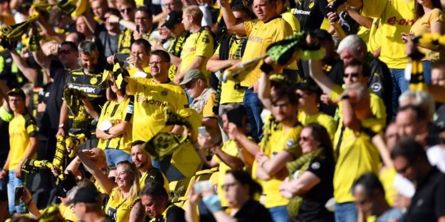 In Dortmund sorgten 25.000 Fans für Stimmung. Foto: Marius Becker/dpa