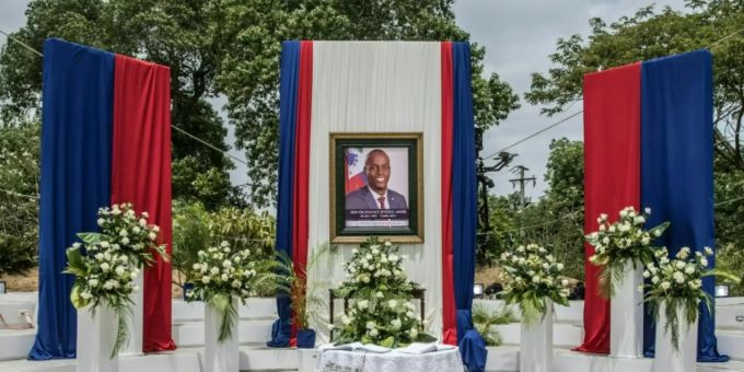 Port-au-Prince - Haitis ermordeter Präsident Moïse wird bei Staatsbegräbnis beigesetzt
