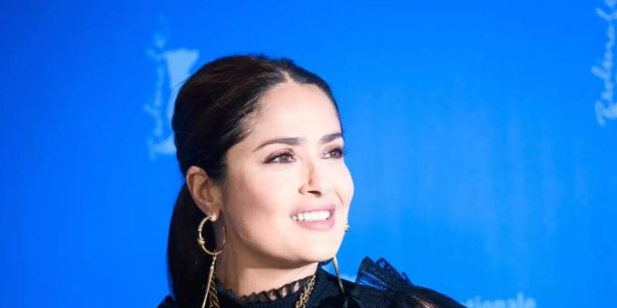 Schauspielerin Salma Hayek auf der Berlinale 2020. Foto: Gregor Fischer/dpa Schauspielerin Salma Hayek auf der Berlinale 2020. Foto: Gregor Fischer/dpa
