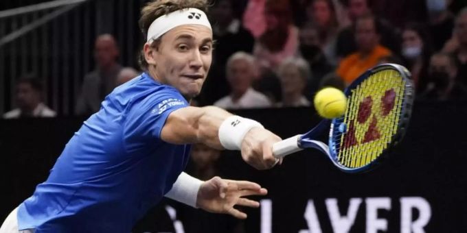 Der Norweger Casper Ruud holte gegen Reilly Opelka den ersten Sieg für das europäische Team. Foto: Elise Amendola/AP/dpa Der Norweger Casper Ruud holte gegen Reilly Opelka den ersten Sieg für das europäische Team. Foto: Elise Amendola/AP/dpa