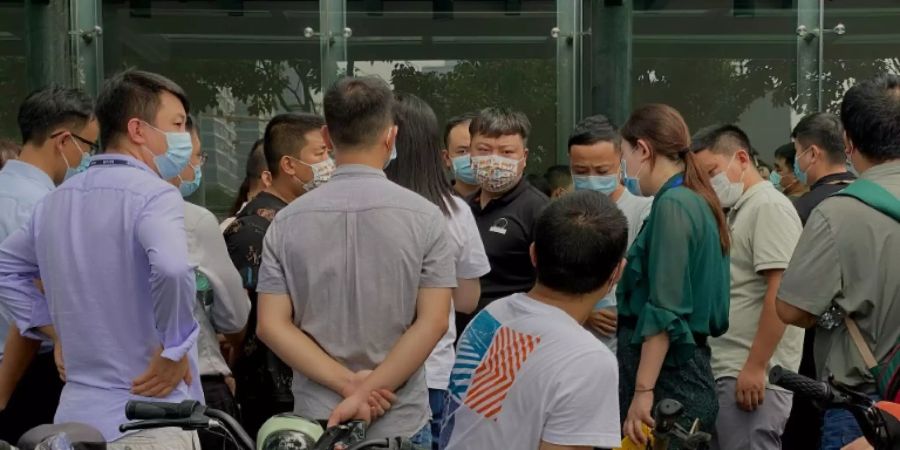 Demonstranten in Shenzhen am Mittwoch