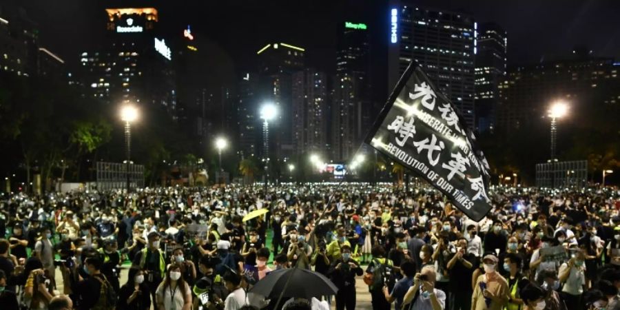 Neun Aktivisten in Hongkong wegen Teilnahme an Tiananmen-Mahnwache zu Haft verurteilt