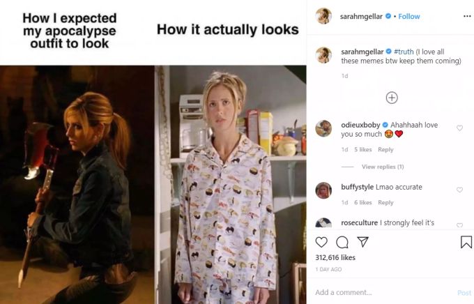 Rechts trägt Sarah Michelle Gellar ein Sushi-Pyjama. coronavirus
