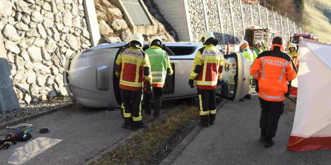 Verkehrsunfall in Brunnadern SG brunnadern unfall