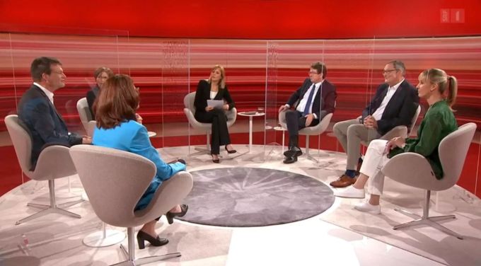 Im SRF-«Club» diskutierte die Gäste und Moderatorin Barbara Lüthi am Dienstagabend über das CO2-Gesetz. CO2-Gesetz