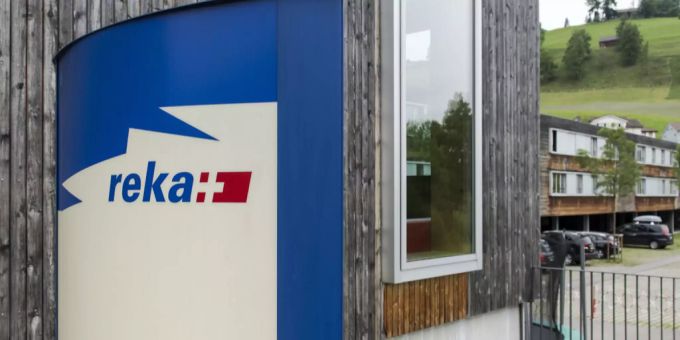 Das Reka Logo im Reka Ferien-Dorf in Urnaesch am Freitag 4. Juli 2014. Reka
