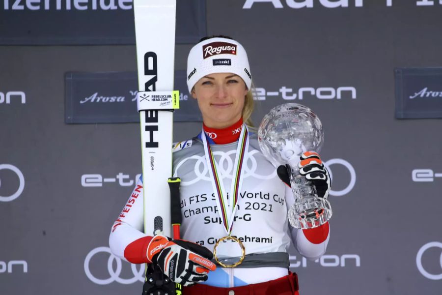 Lara Gut-Behrami holt sich die kleine Kristall-Kugel im Super-G.