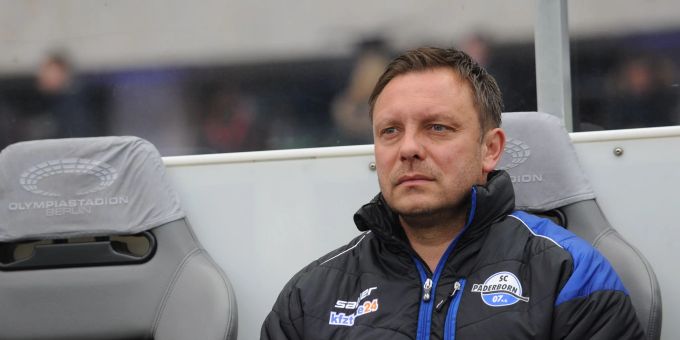 Trainer André Breitenreiter ist mit Hoffenheim seit acht Bundesliga-Spielen sieglos. hoffenheim