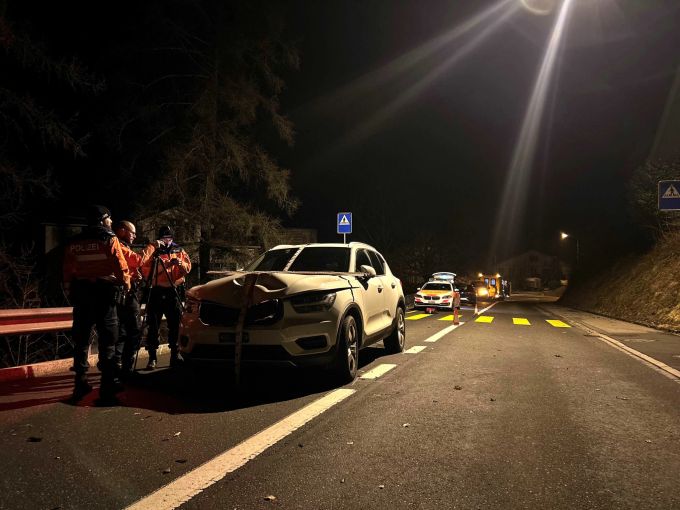 Am Auto entstand ein Sachschaden. Sachschaden nach Unfall
