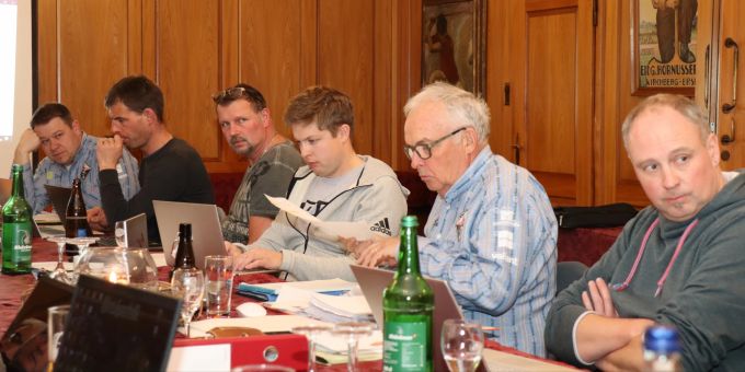 Das Organisationskomitee des 40. Eidgenössische Hornusserfestes in Höchstetten. Organisationskomitee