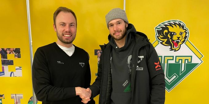 Jungverteidiger Alessandro Villa bleibt für die nächsten beiden Spielzeiten dem Club erhalten. Alessandro Villa HC Thurgau