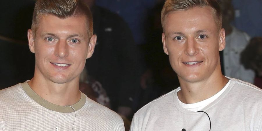 Toni (l.) und Felix Kroos.