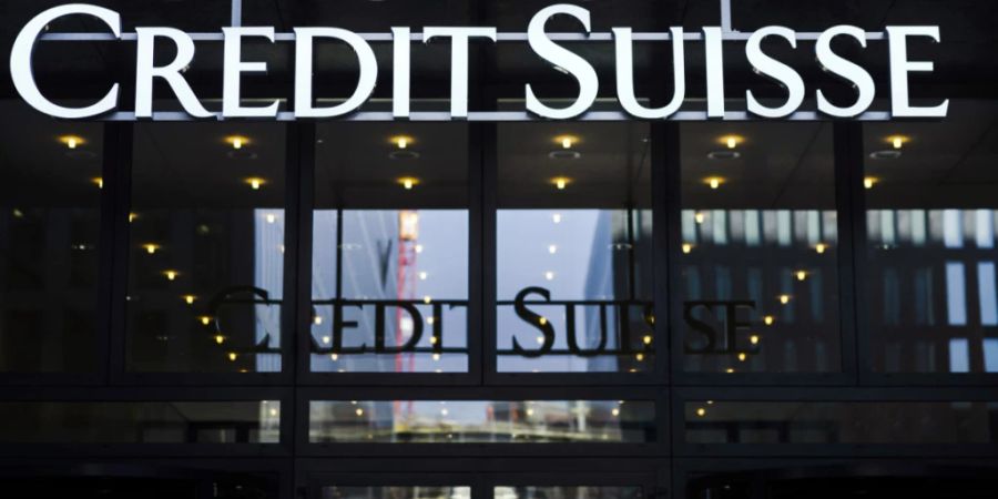 Die Credit Suisse steht unter der Beobachtung der britischen Finanzaufsicht. (Archivbild)