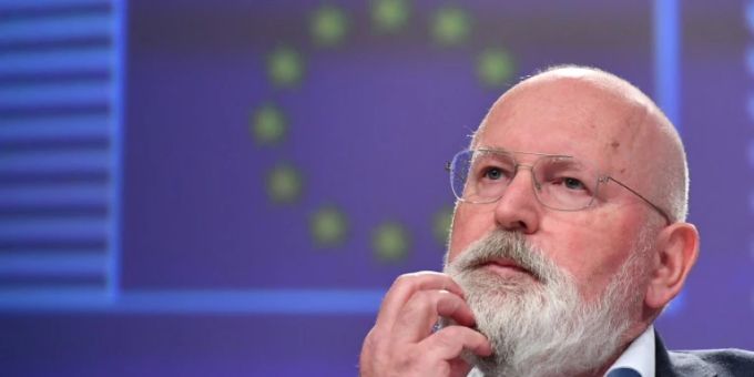 Frans Timmermans fordert einen Klimaopfer-Gedenktag Frans Timmermans fordert einen Klimaopfer-Gedenktag