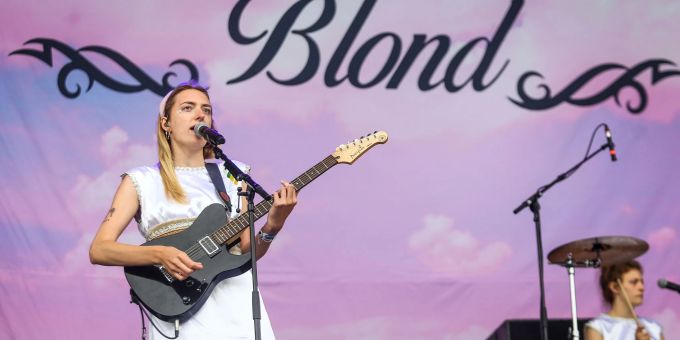 Leipzig - Nina und Lotta Kummer: Mehr Frauen bei Musikfestivals