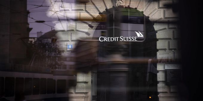 Die Saudi National Bank steigt bei der Schweizer Credit Suisse ein. credit suisse