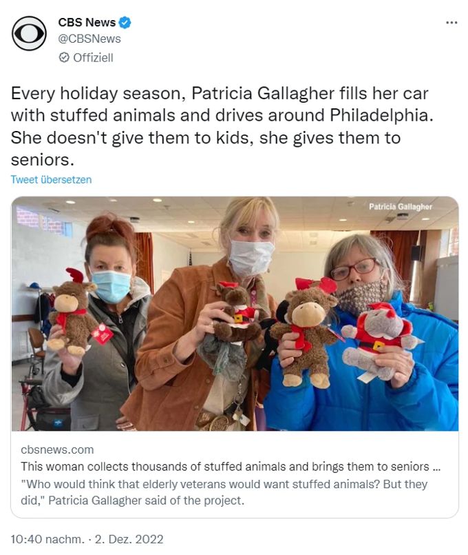 Patricia Gallagher (m) verschenkt jedes Jahr zu Weihnachten tausende Plüschtiere an Senioren. patricia gallagher stofftiere
