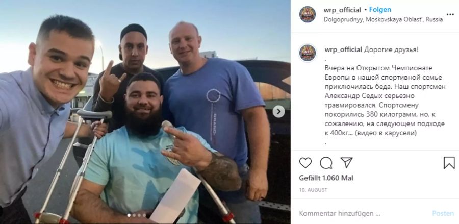 Alexander Sedykh grüsst seine Fans nach der Operation.