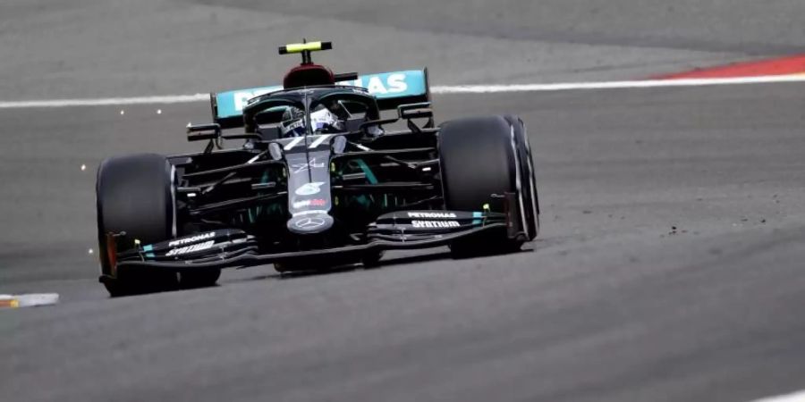 Mercedes-Pilot Valtteri Bottas rast über die Strecke in Spa-Francorchamps. Foto: John Thys/POOL AFP/AP/dpa