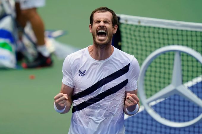 Andy Murray jubelt über seinen Sieg. Andy Murray