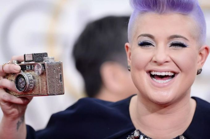 Kelly Osbourne soll jetzt Körpergrösse 26 tragen. kelly osbourne