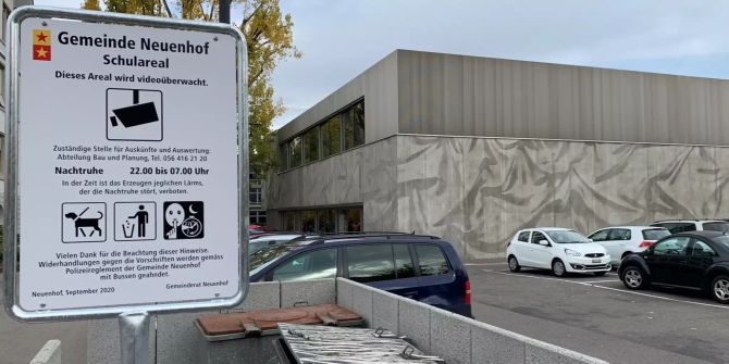 Überwachung Schulanlage mittels Videokameras