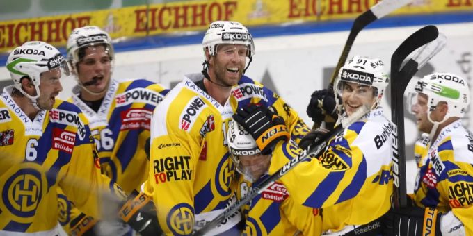 Joe Thornton wird bis zum Start der neuen NHL-Saison für den HC Davos auflaufen. Joe Thornton