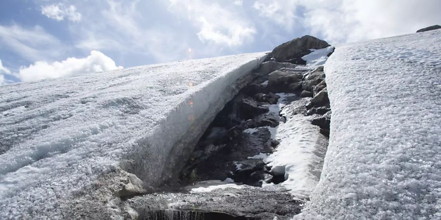 Der Basodino-Gletscher im Tessin (Archiv).