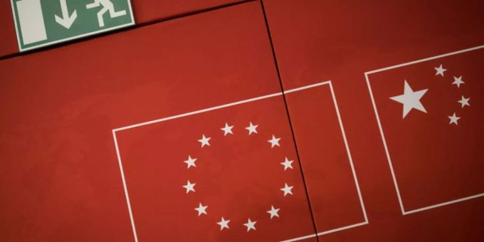 Pictogramme für die Flaggen Europas und Chinas Pictogramme für die Flaggen Europas und Chinas