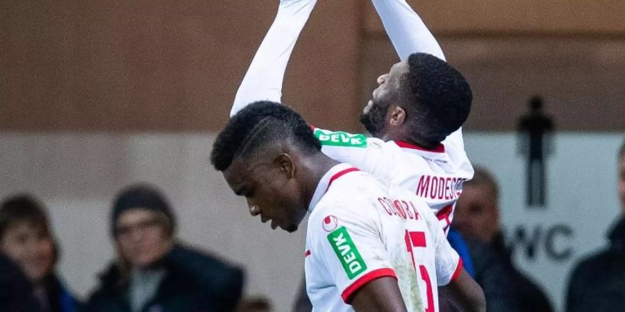 Durfte über ein Tor, aber nicht über den Sieg in Paderborn jubeln: FC-Rückkehrer Anthony Modeste (r). Foto: Guido Kirchner