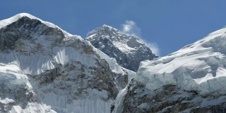 Der Mount Everest ist der höchste Berg der Erde