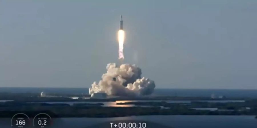 Start der Falcon Heavy