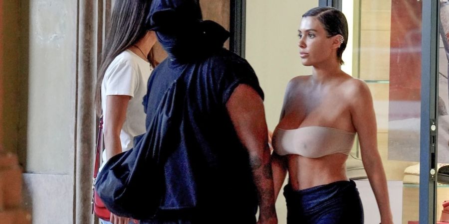 Kanye West, der Ex-Mann von Kim Kardashian, mit seiner Ehefrau Bianca Censori.