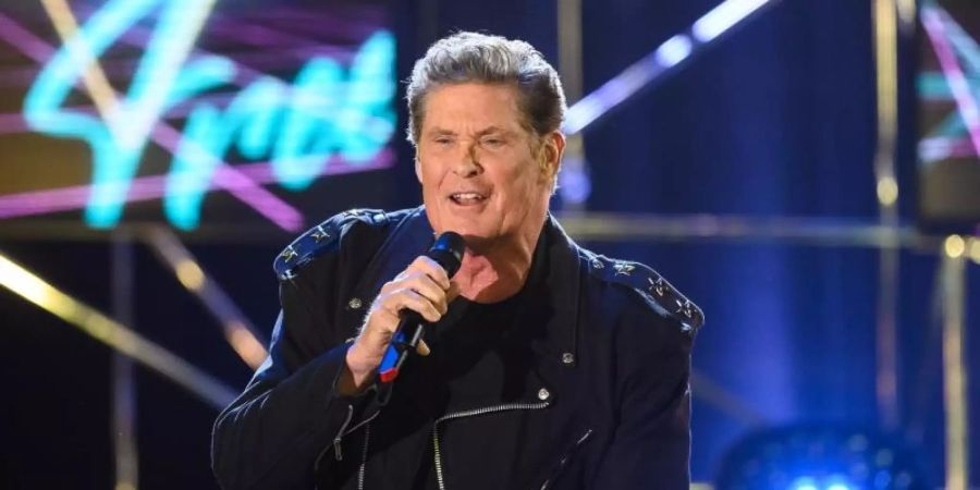 David Hasselhoff singt für «Promi Big Brother». Foto: Silas Stein/dpa