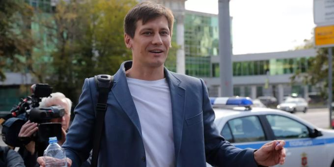 Der russische Oppositionelle Dmitri Gudkow. Dmitri Gudkow