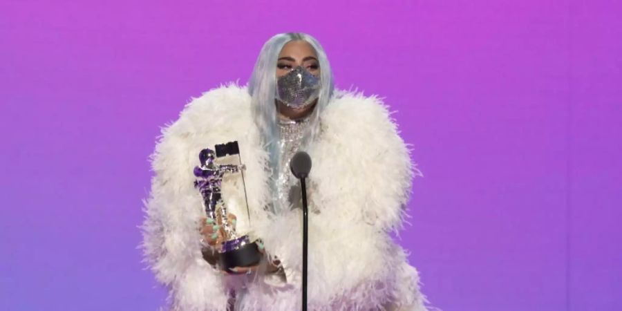 Lady Gaga bei der Entgegennahme ihres Awards im vergangenen Jahr